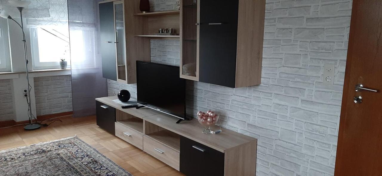 Ferienwohnung Gutowski Andernach Ngoại thất bức ảnh