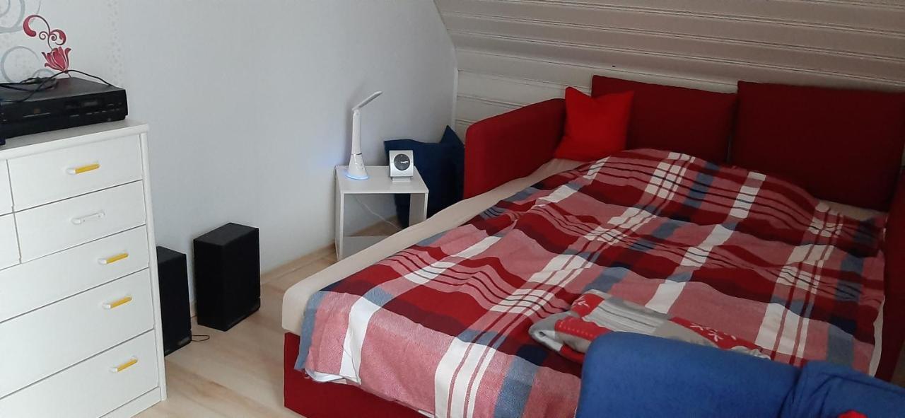Ferienwohnung Gutowski Andernach Ngoại thất bức ảnh